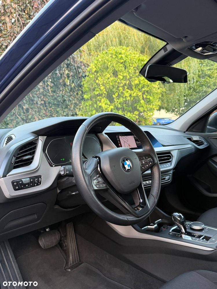 BMW Seria 1 118i - 33