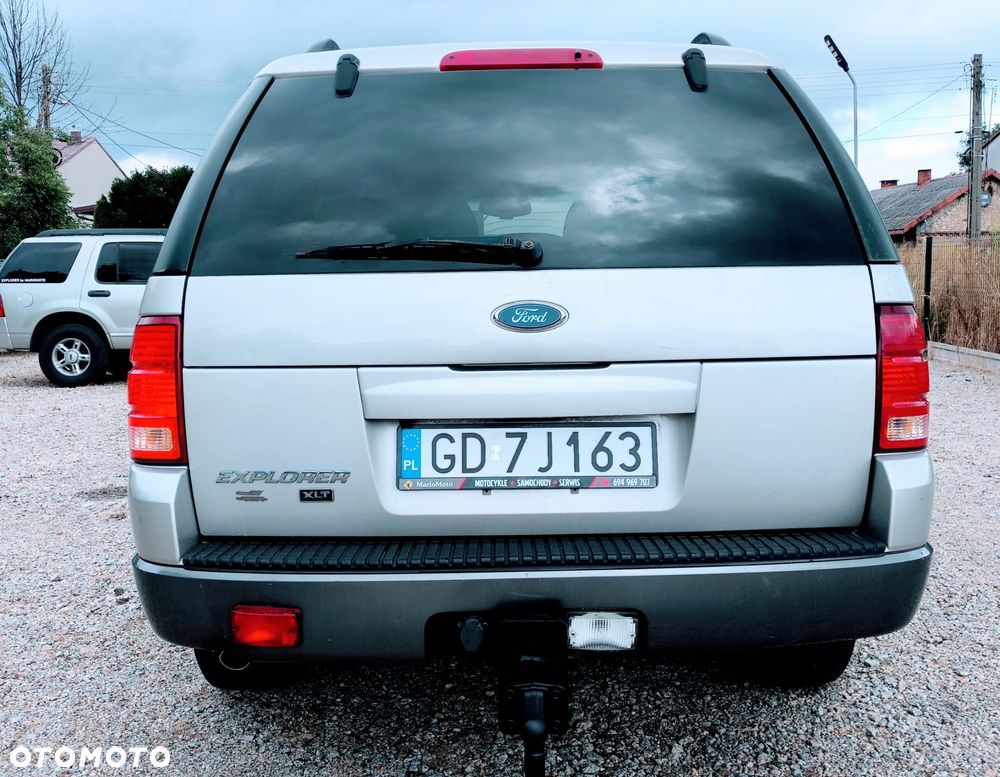 Ford Explorer 4.6 - 14