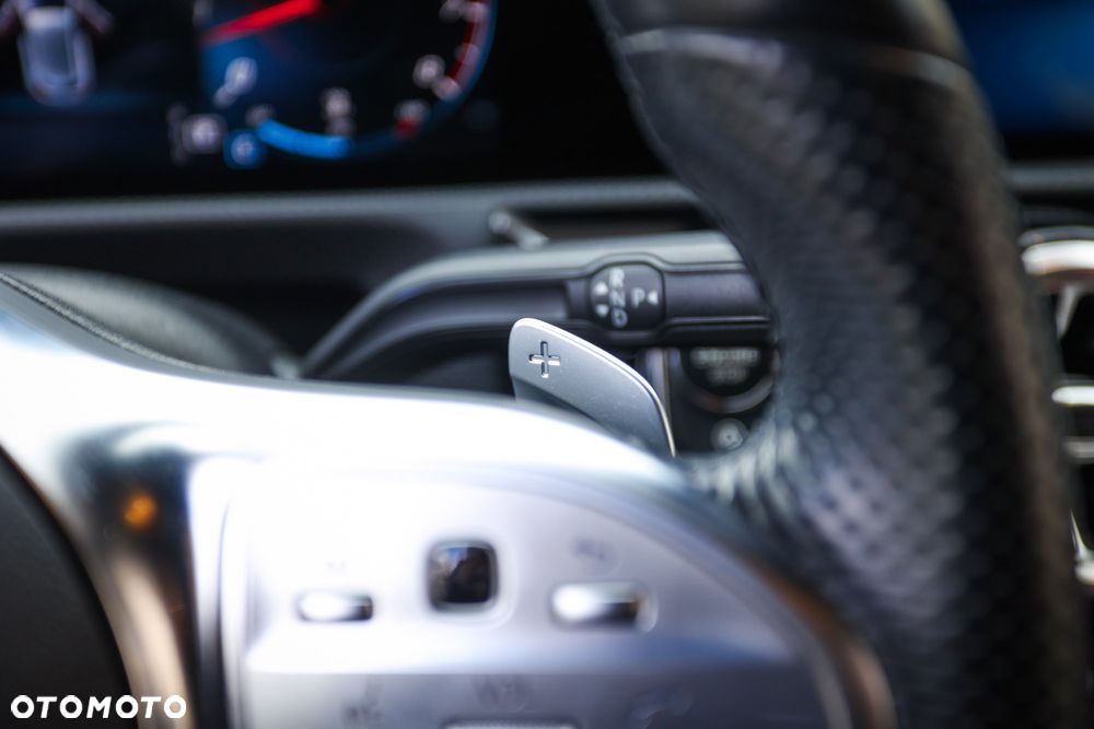 Mercedes-Benz Klasa A 250 AMG Line 7G-DCT - 16