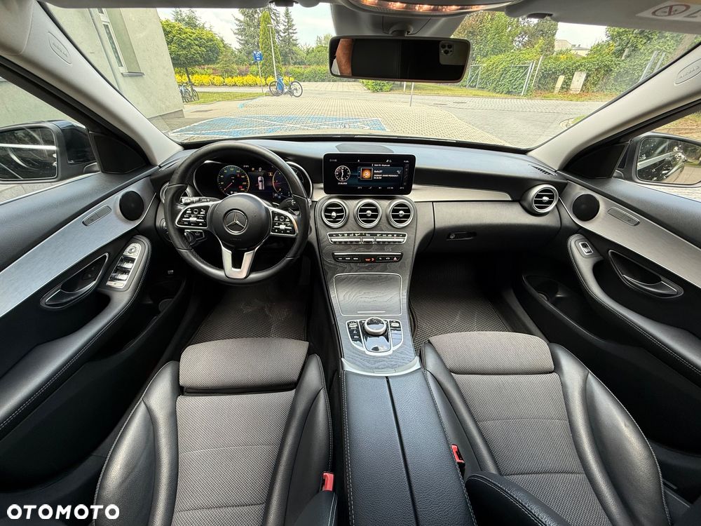 Mercedes-Benz Klasa C 220 d 9G-TRONIC Exclusive - 6