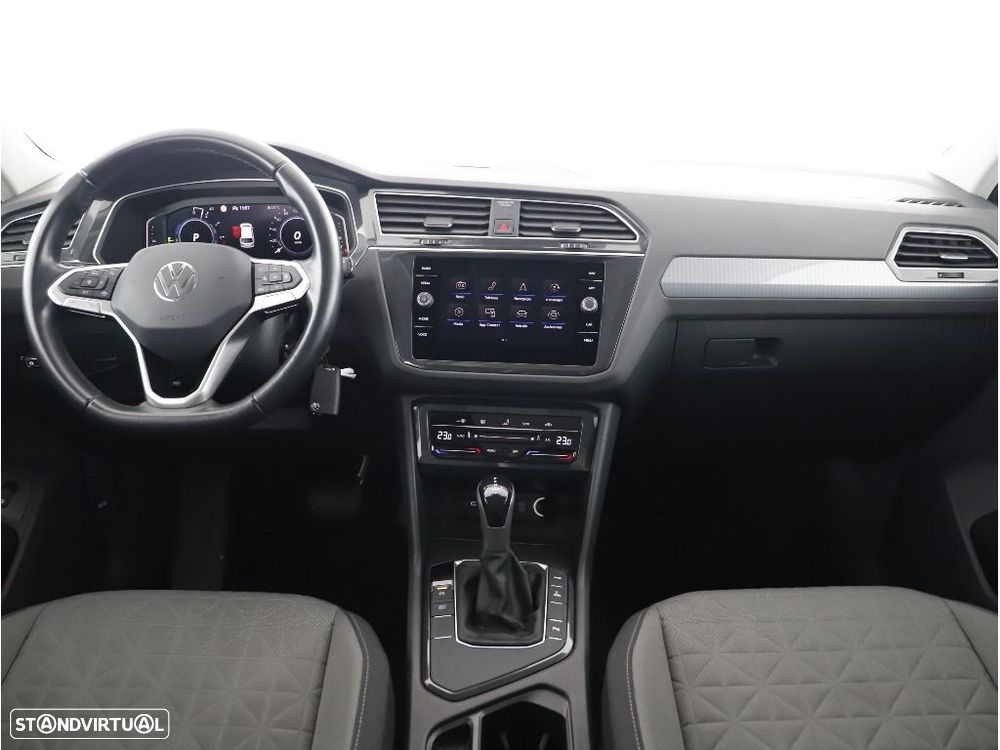 VW Tiguan 1.4 TSI eHybrid Life DSG - 26