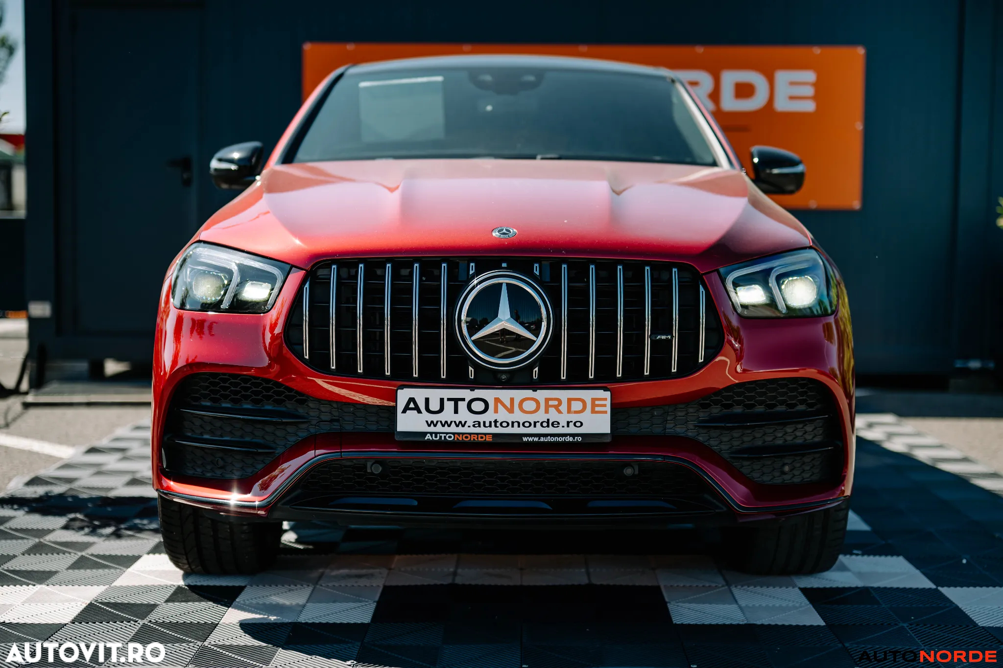 Mercedes-Benz GLE 400 d 4Matic 9G-TRONIC AMG Line - 2
