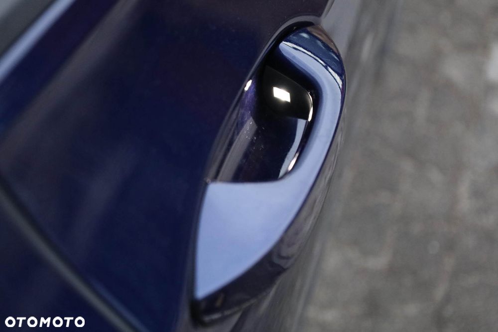 Volkswagen Golf 2.0 TDI Life - 10