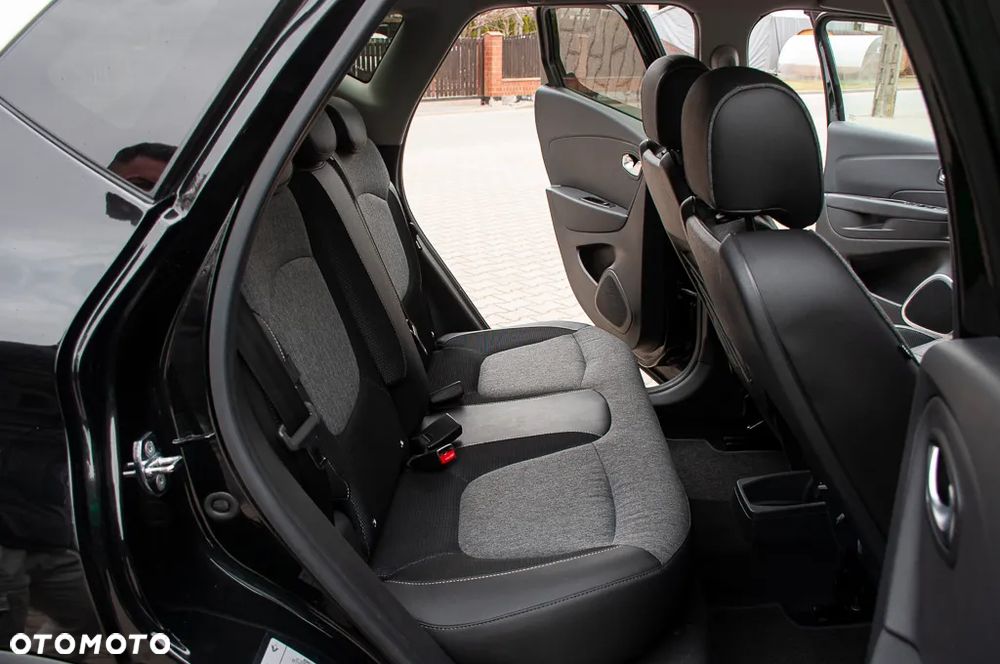 Renault Captur ENERGY TCe 120 EDC LIMITED - 25