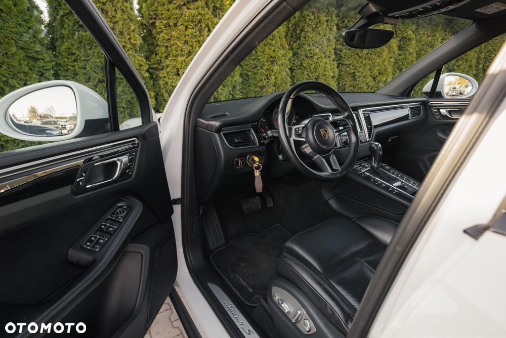 Porsche Macan S - 9