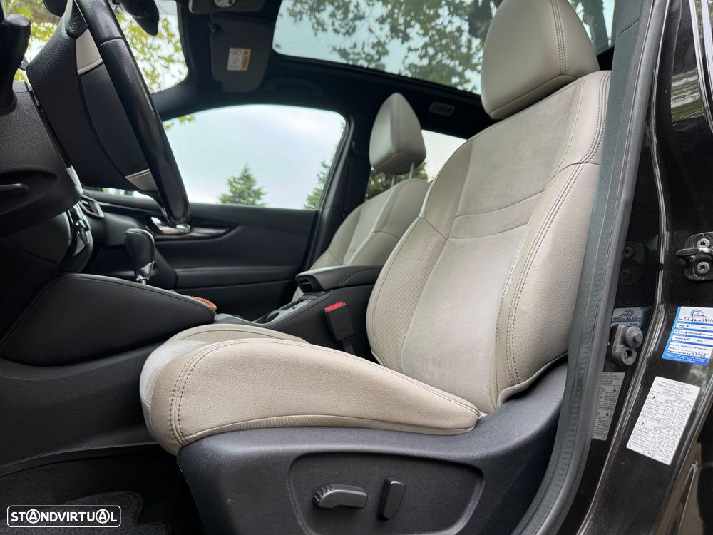 Nissan Qashqai 1.6 dCi Tekna+ Xtronic - 23