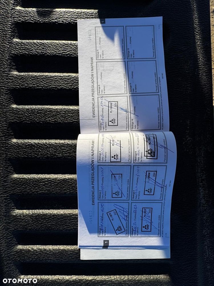 Mitsubishi L200 2.2 d DC Power Instyle Plus - 25