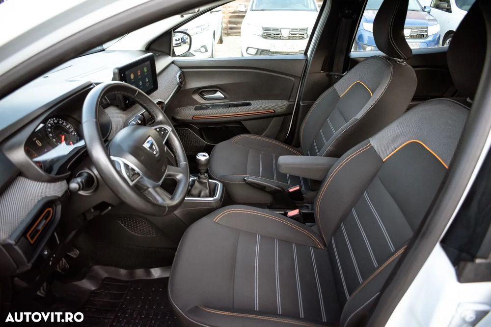 Dacia Sandero Stepway TCe 90 MT6 Comfort - 13