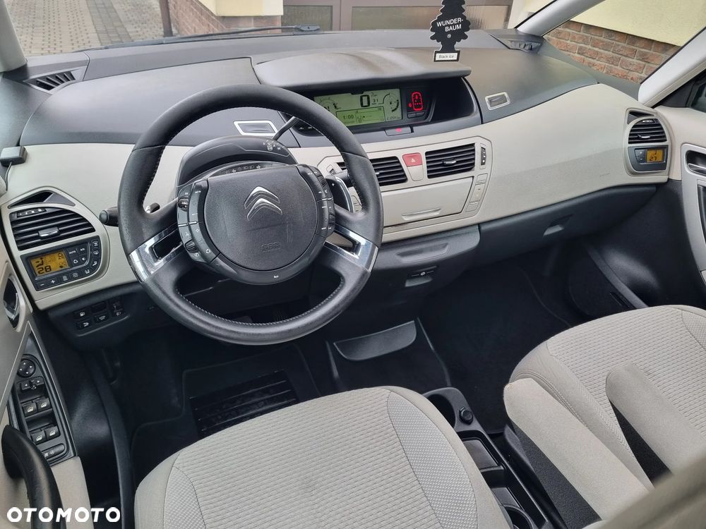 Citroën C4 Picasso e-HDi 110 FAP EGS6 Business Class - 16