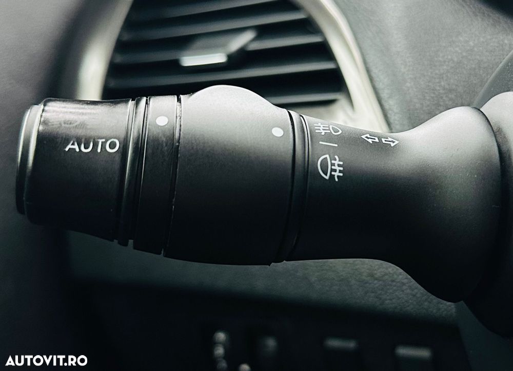 Renault Megane dCi 95 FAP LIMITED - 28