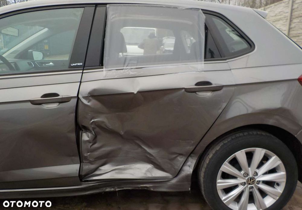 Volkswagen Polo - 5