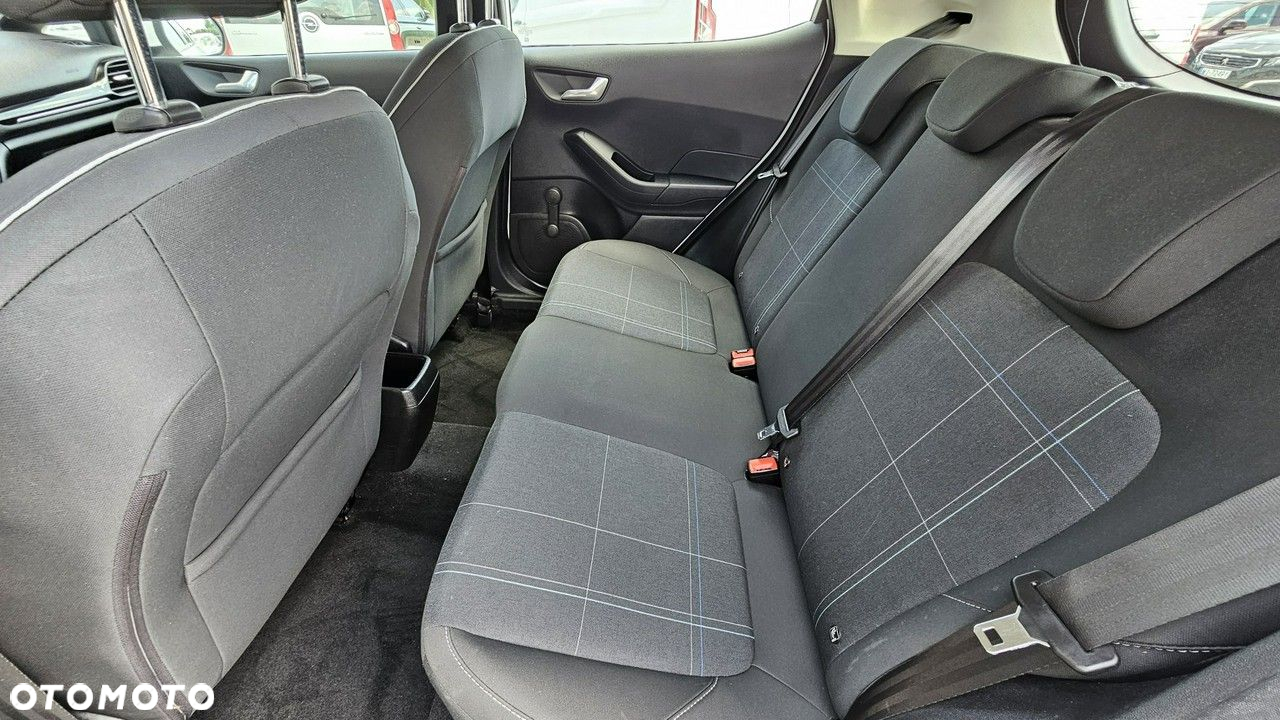 Ford Fiesta - 13