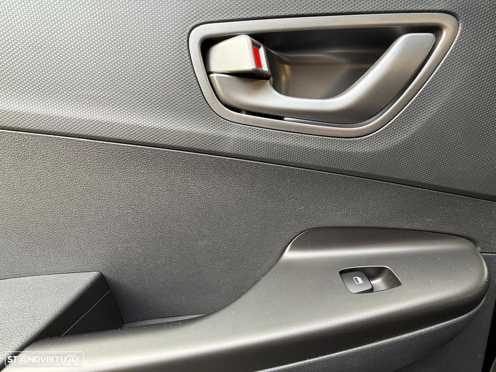 Hyundai Kauai Premium - 25