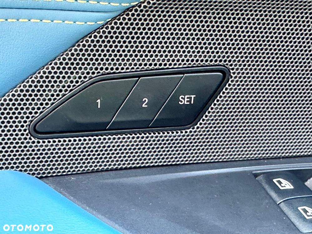 BMW M4 Competition M xDrive sport - 20