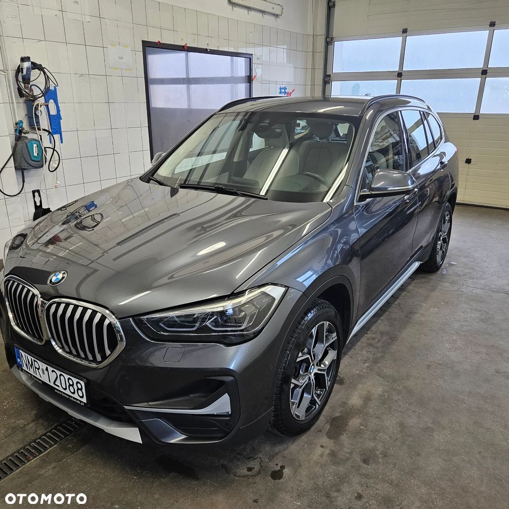 BMW X1 xDrive18d xLine - 3