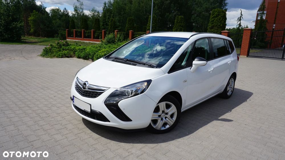 Opel Zafira Tourer 1.4 Turbo Edition - 1
