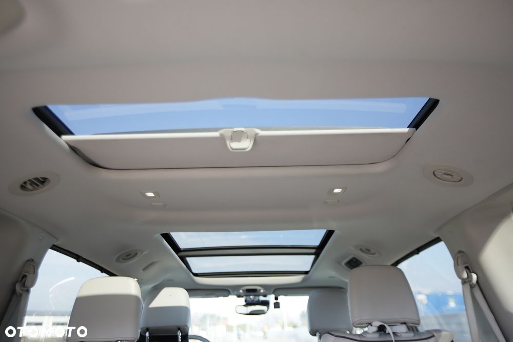 Chrysler Pacifica - 13