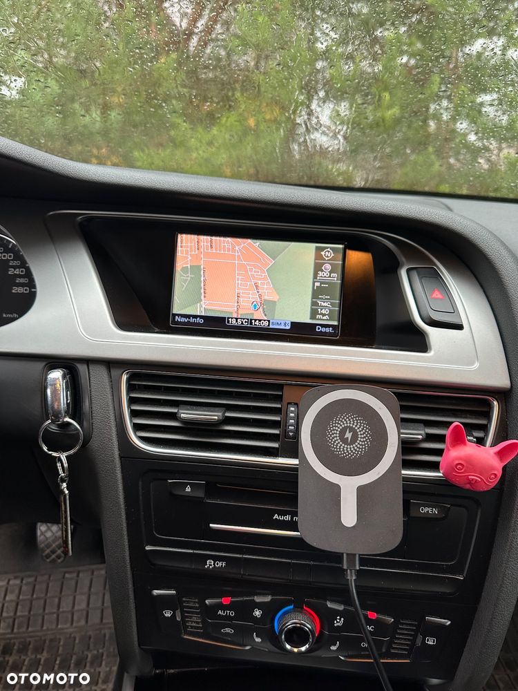 Audi A4 Avant 2.0 TDI - 19