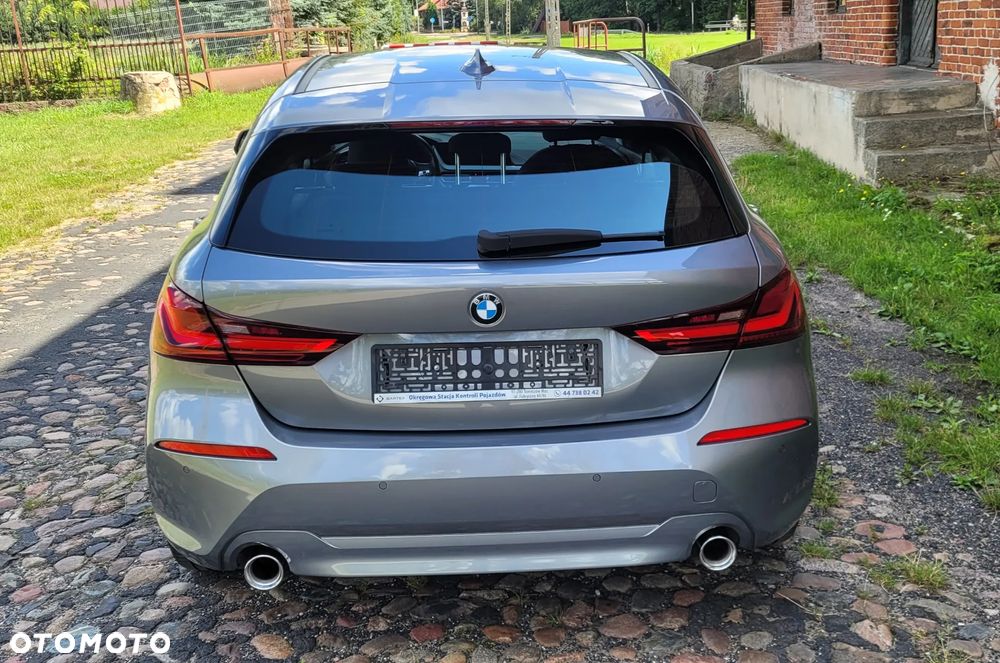 BMW Seria 1 120d Sport Line Shadow - 26