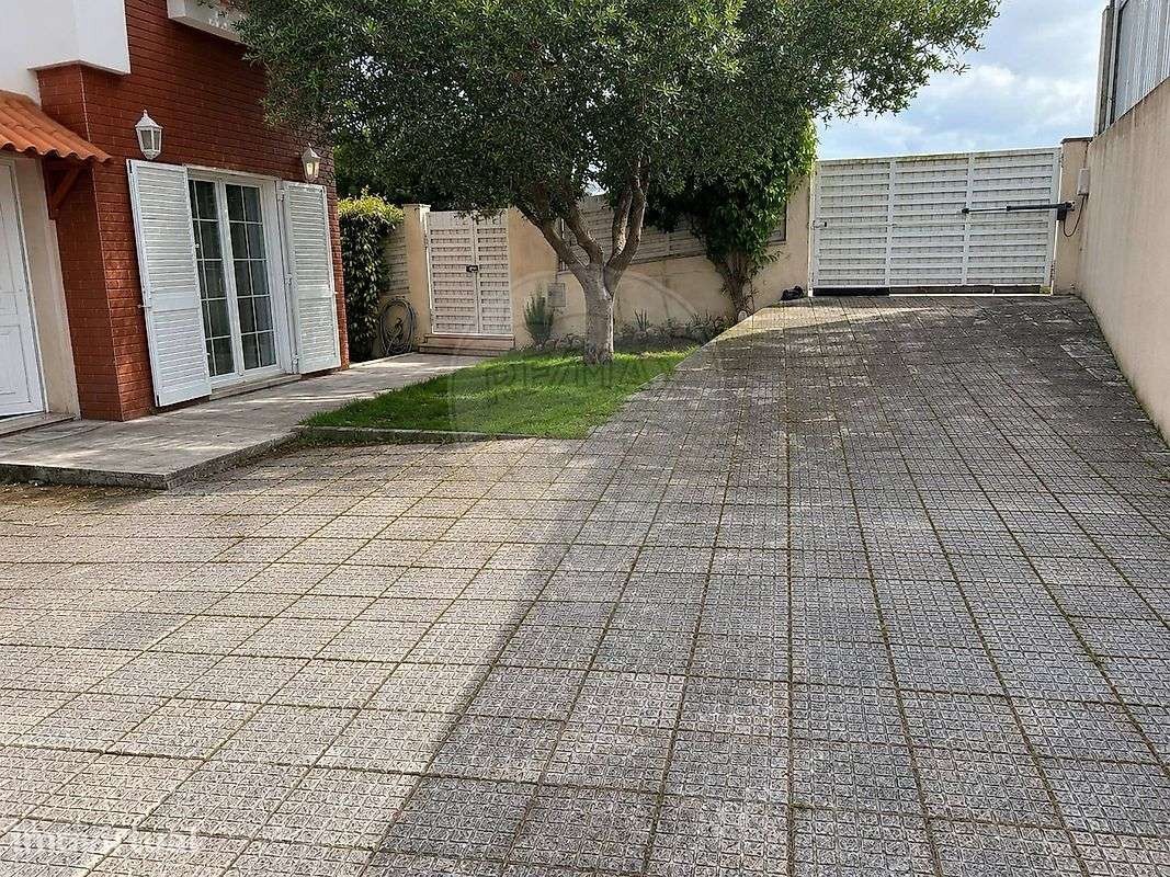 Moradia T4 para venda - Grande imagem: 2/30