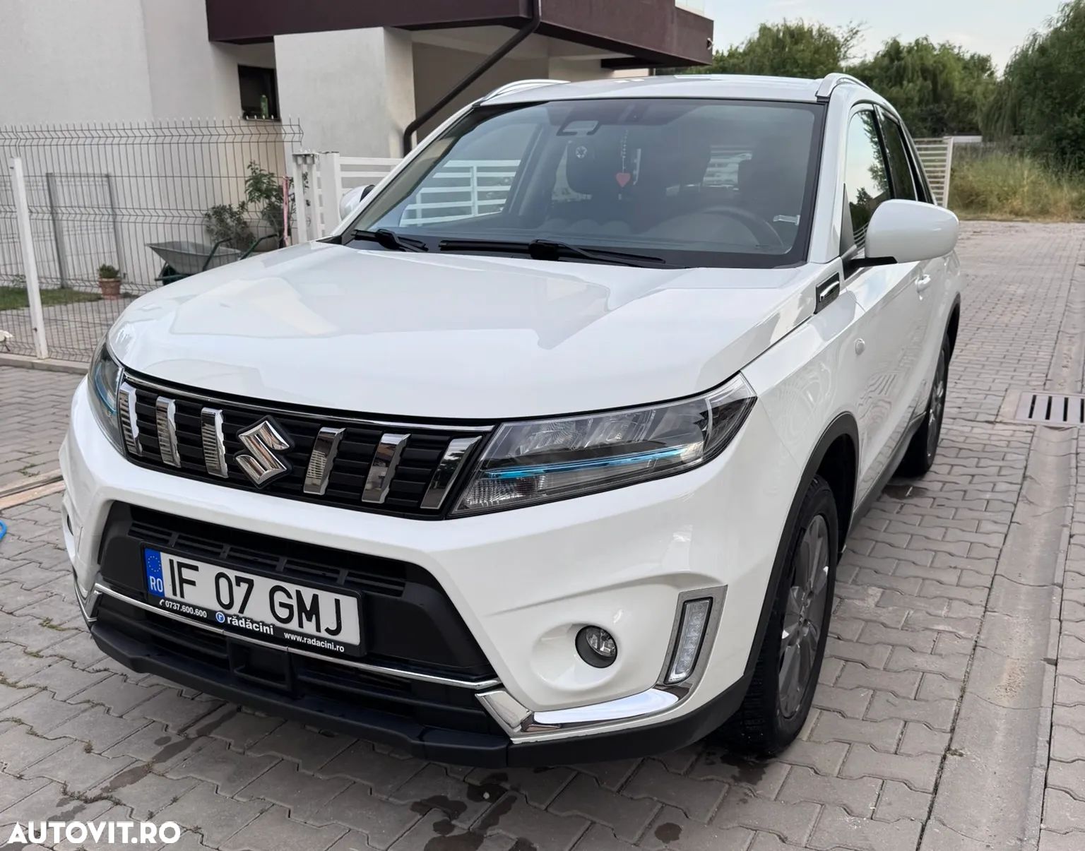 Suzuki Vitara 1.4 Boosterjet MHEV Passion - 1