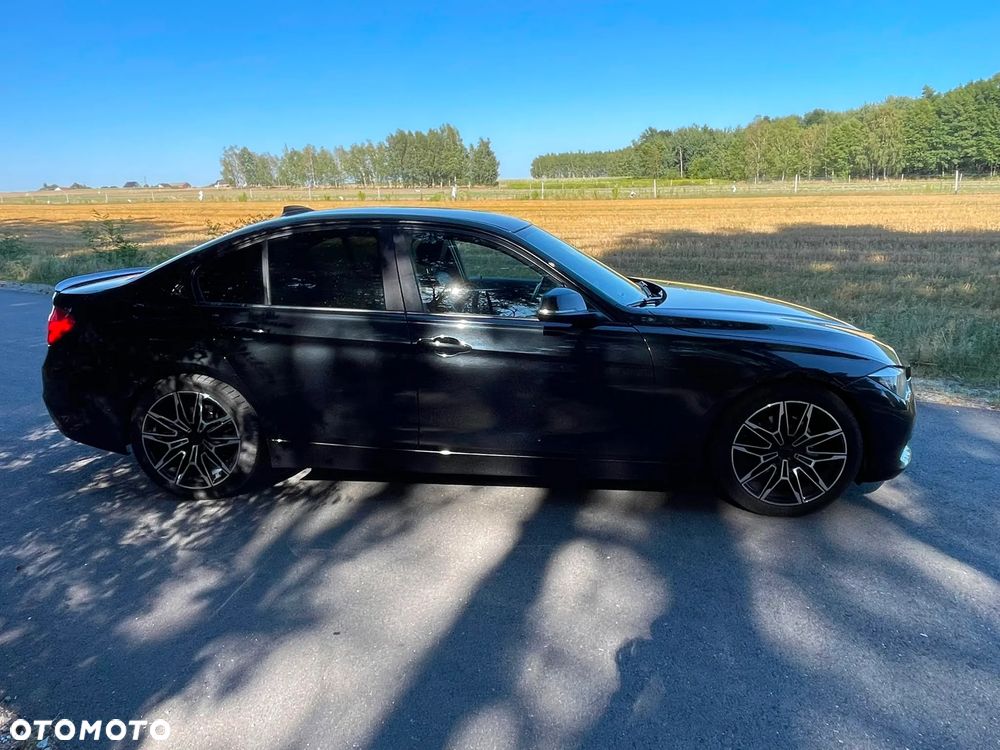 BMW Seria 3 318d Advantage - 4