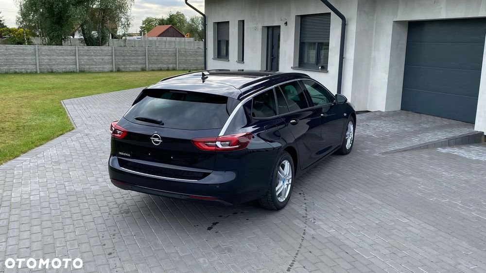 Opel Insignia 2.0 - 18
