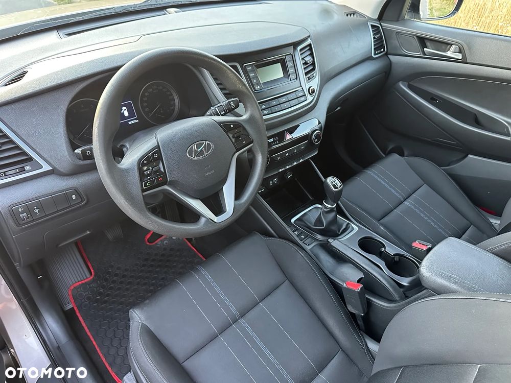 Hyundai Tucson 1.6 GDi 2WD Pure - 10