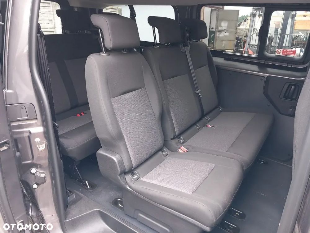 kanapa 3-osobowa boczki podsufitka kompletne wnętrze tył scudo expert iii vivaro c long 2016-2025 - 2