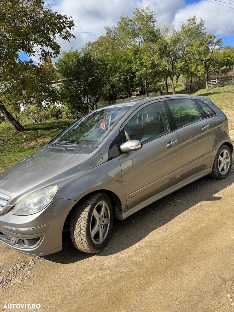Mercedes-Benz B 200 - 6
