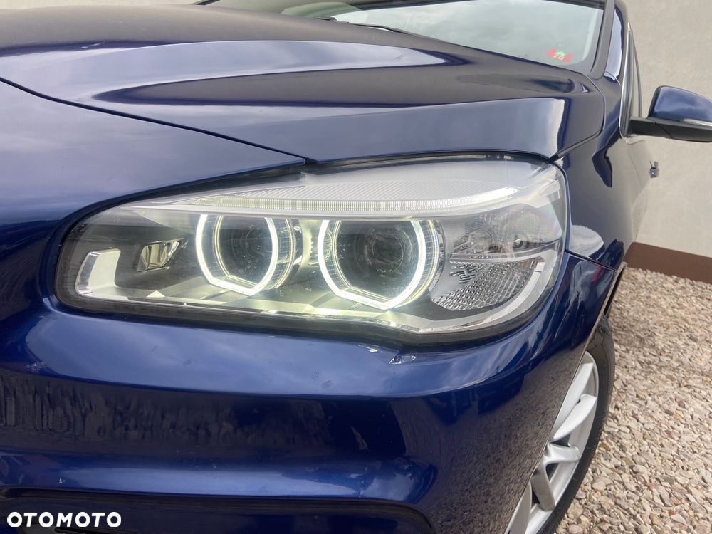 BMW Seria 2 216d Active Tourer Luxury Line - 12