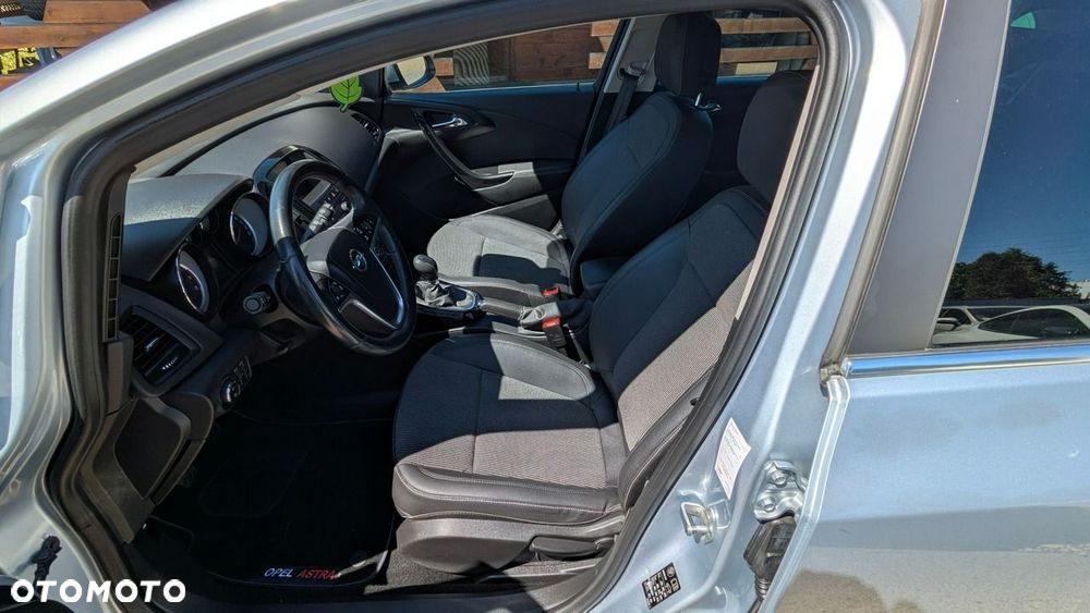 Opel Astra - 17