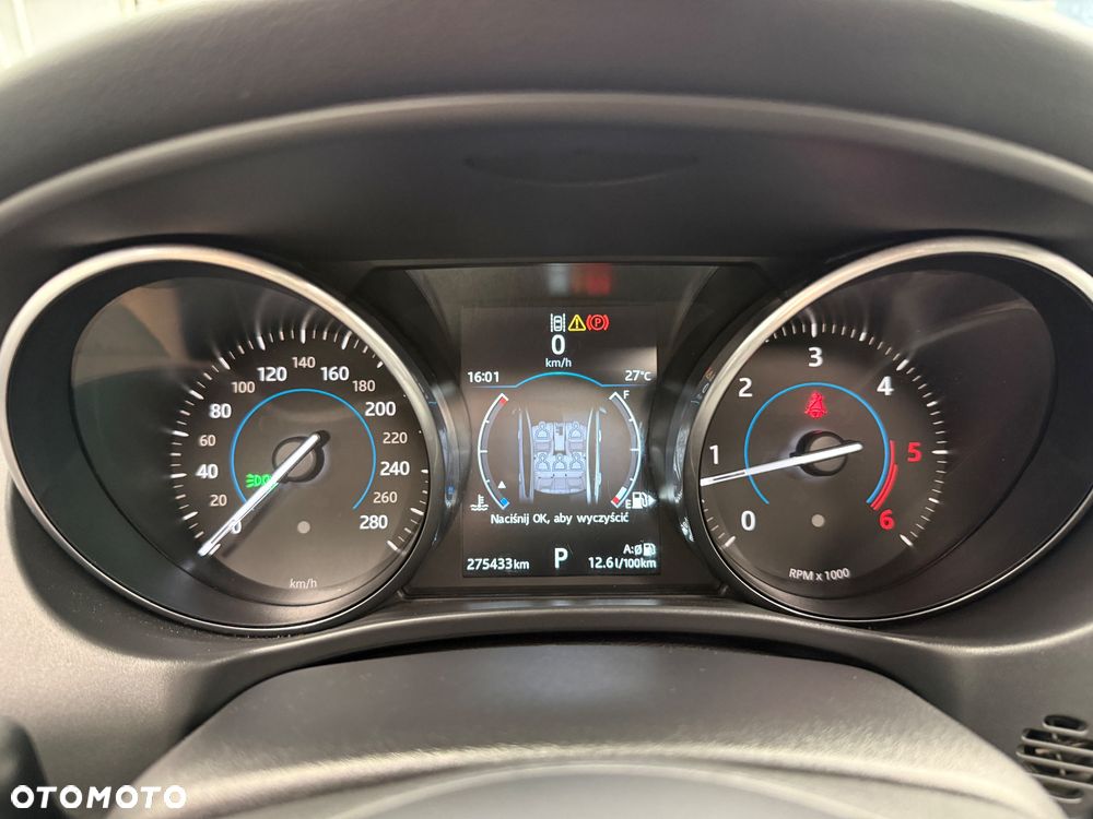 Jaguar XE - 14
