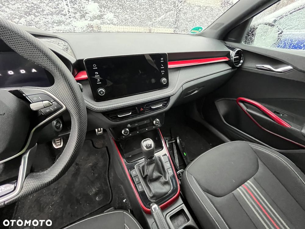 Skoda Fabia 1.0 TSI Monte Carlo - 16