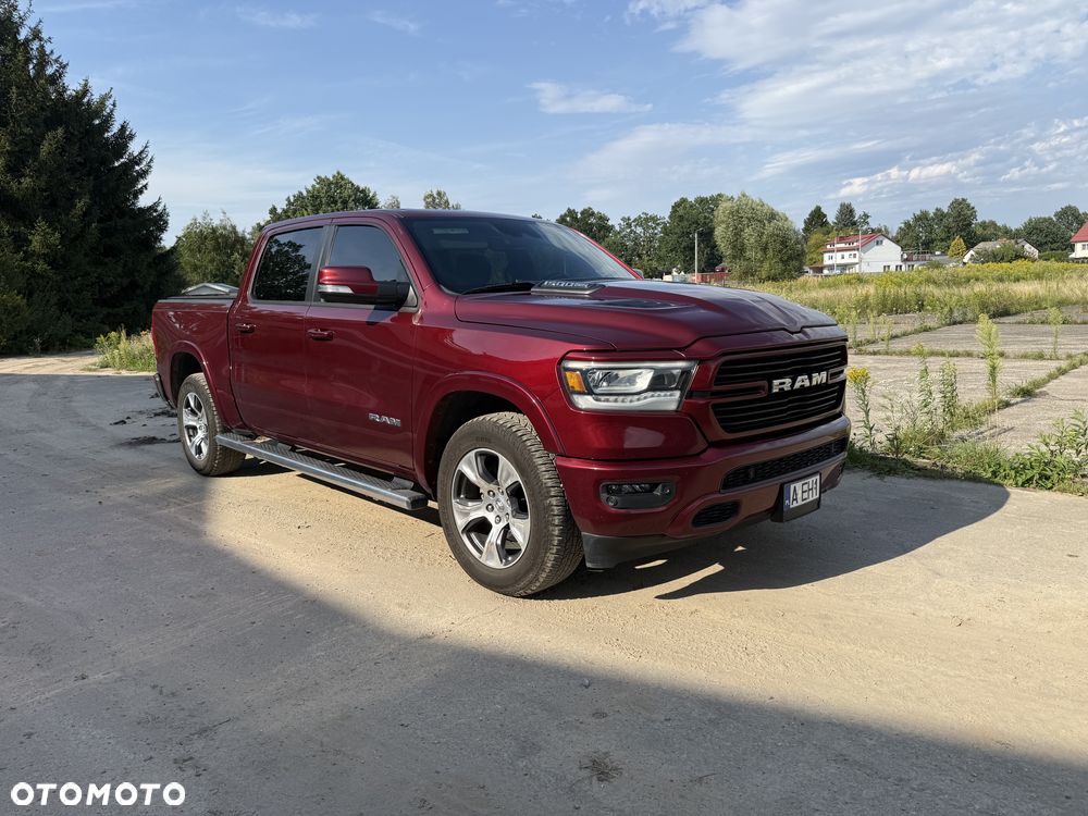 RAM 1500 Crew Cab Laramie - 10