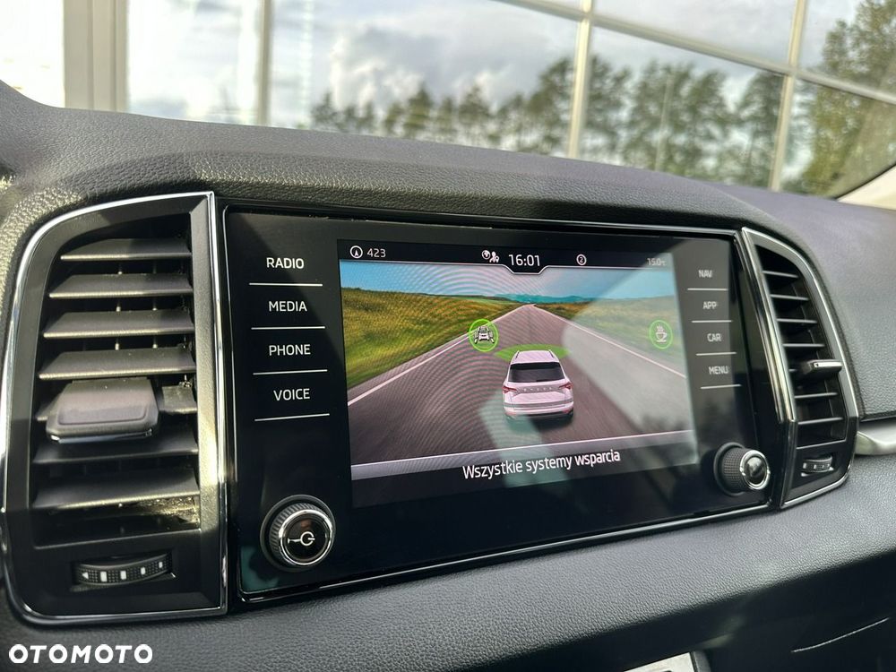 Skoda Karoq 1.5 TSI ACT 4x2 Ambition DSG - 27