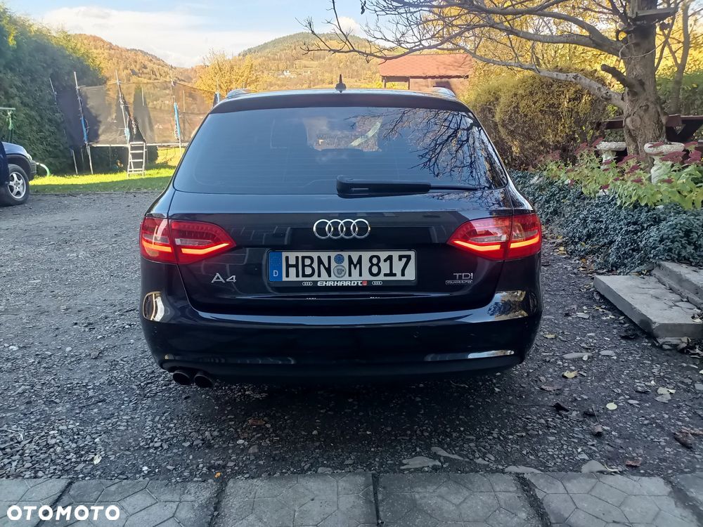 Audi A4 Avant 2.0 TDI Quattro - 9