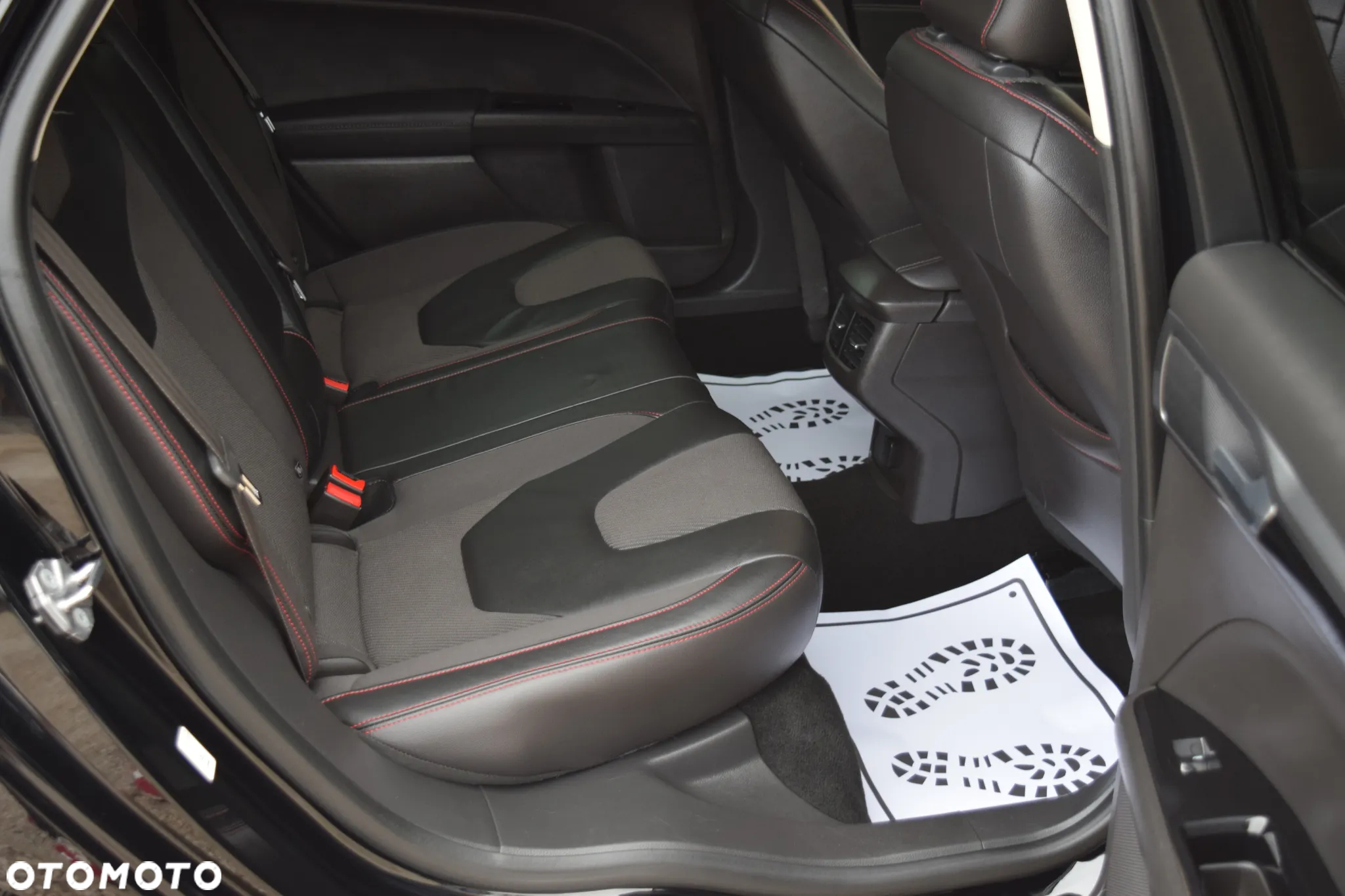 Ford Mondeo 2.0 TDCi ST-Line X PowerShift - 32