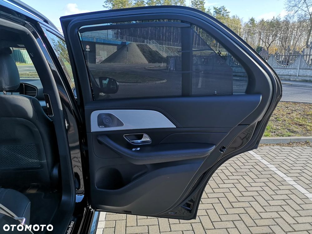 Mercedes-Benz GLE - 29