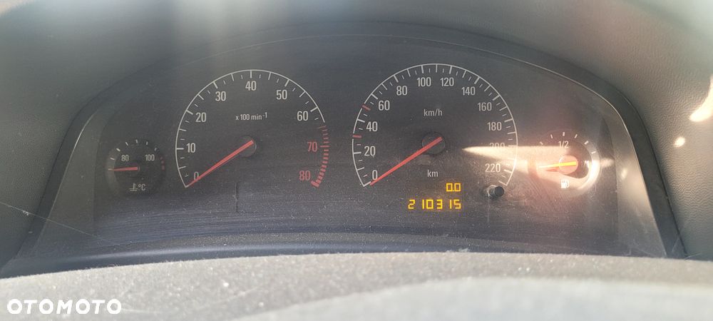 OPEL VECTRA C 2002 1,8 BENZYNA LICZNIK - 1