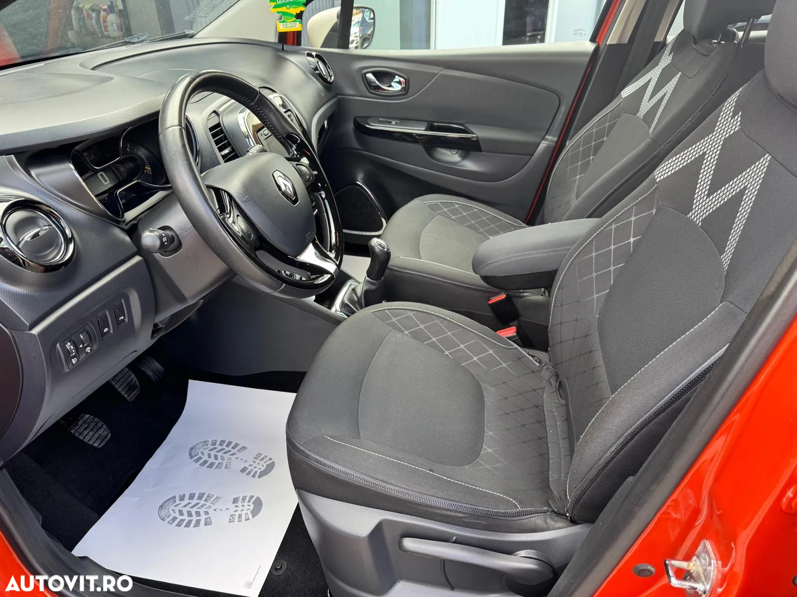 Renault Captur ENERGY dCi 90 Start&Stop Experience - 9