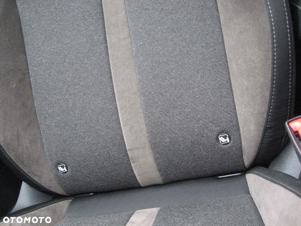 Skoda Octavia 2.0 TDI 4x4 Scout DSG - 31