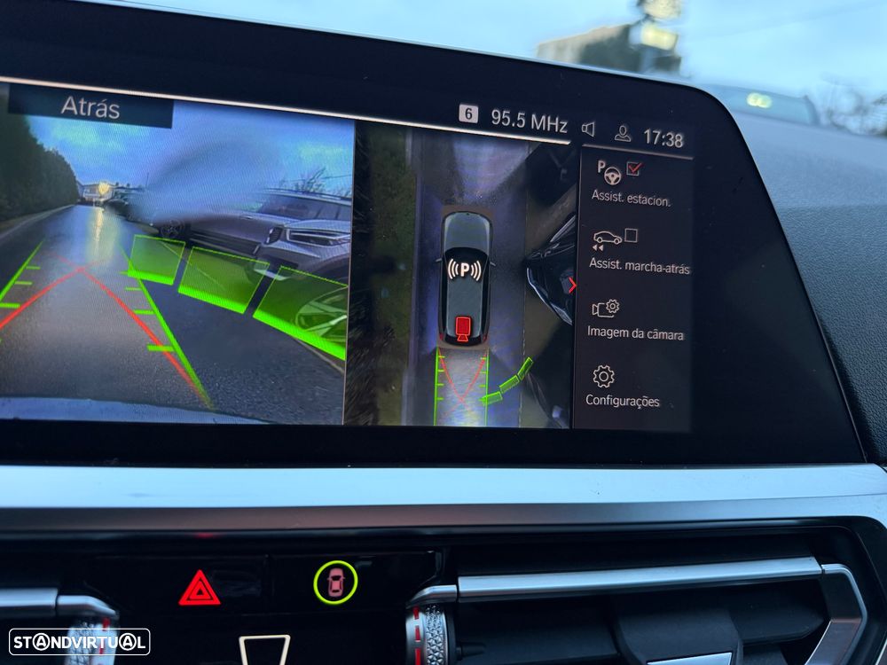 BMW 318 d Pack M Auto - 24