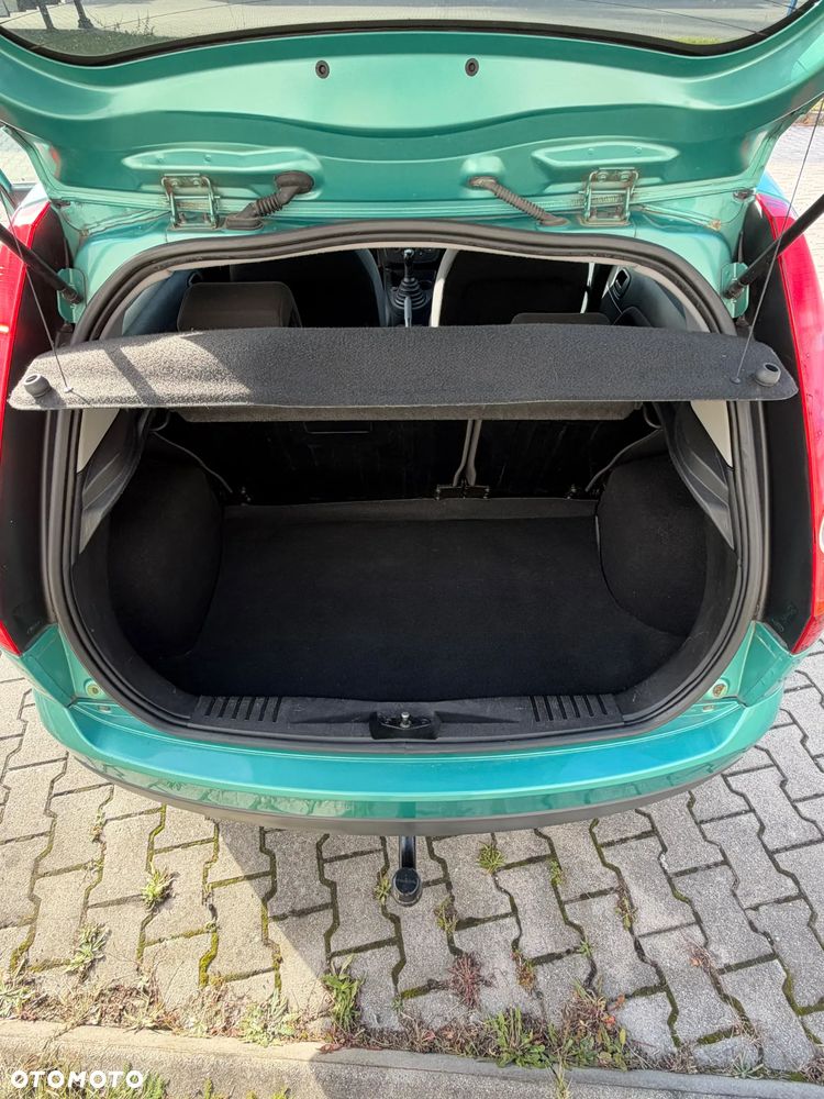 Ford Fiesta 1.4 Style - 28