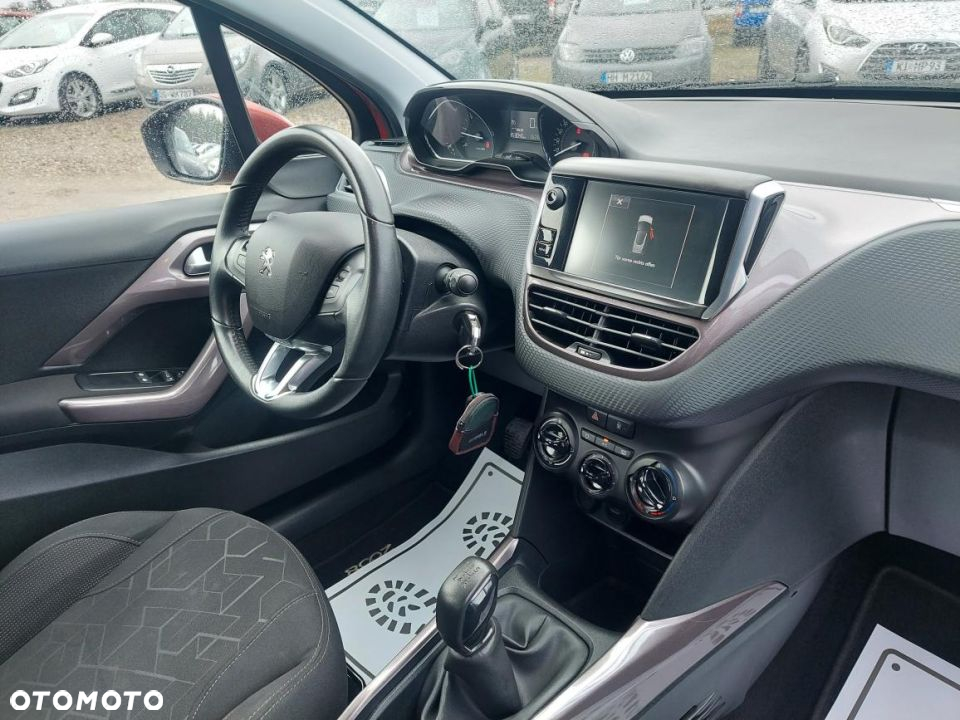 Peugeot 2008 1.6 e-HDi Active S&S - 37