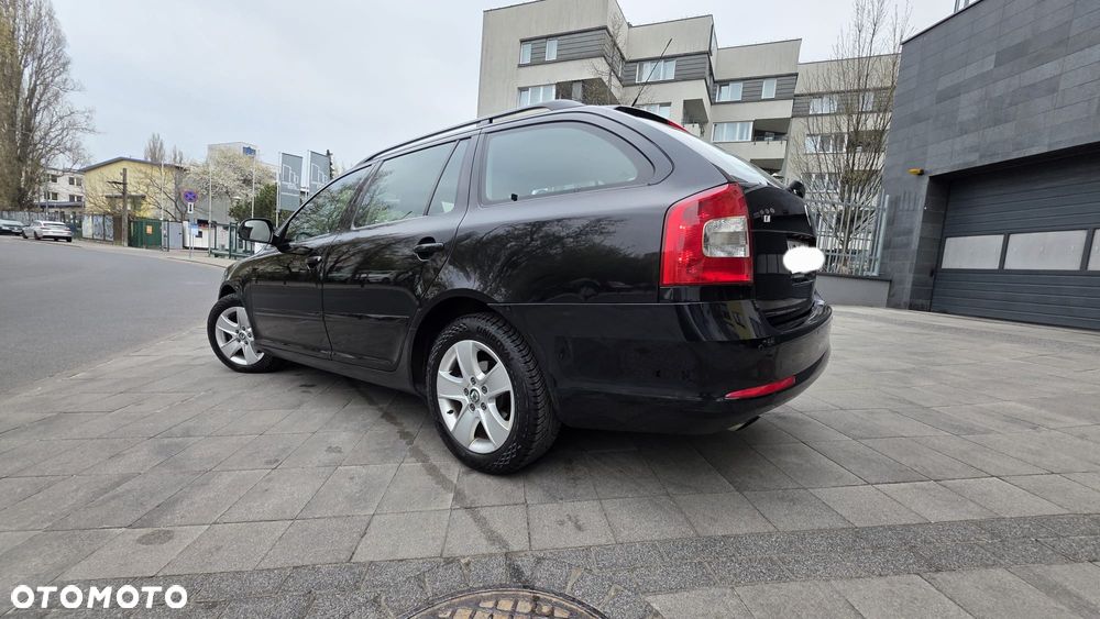 Skoda Octavia 1.6 TDI Active DSG - 4
