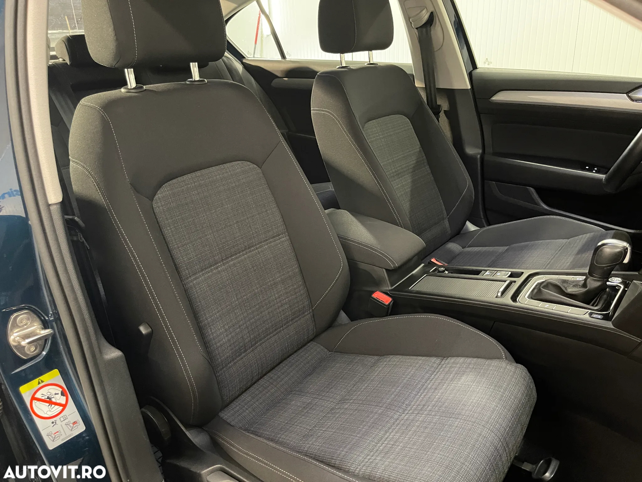 Volkswagen Passat 1.5 TSI ACT DSG Comfortline - 9
