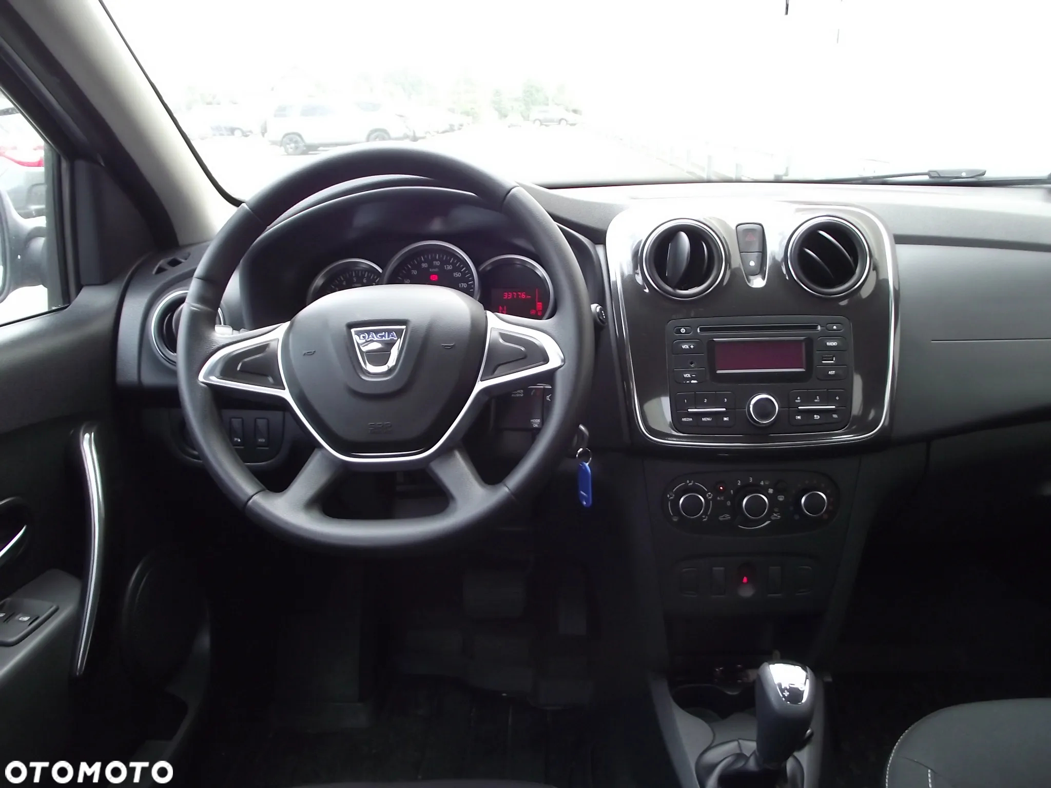 Dacia Logan 0.9 TCe Laureate S&S Easy-R - 16