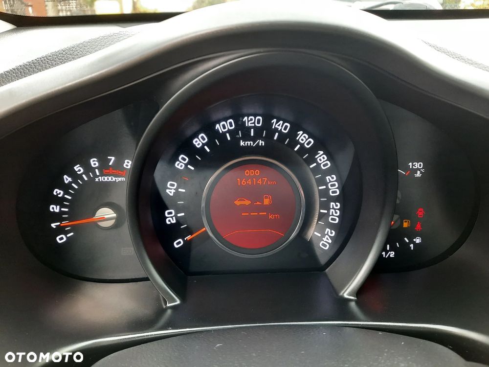 Kia Sportage - 12