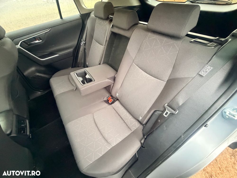 Toyota RAV4 2.5 VVT-iE 4x4 Dynamic - 8